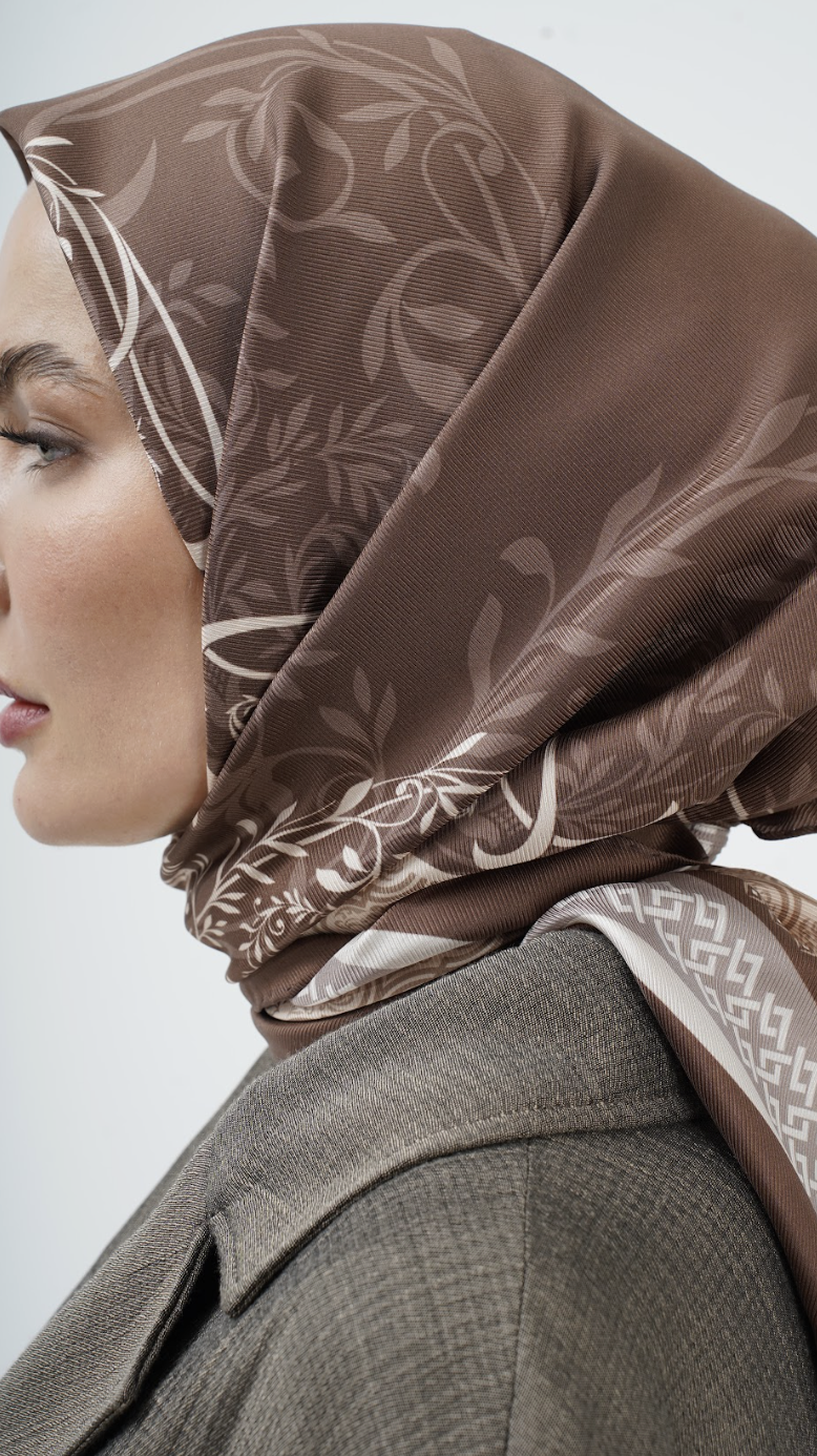 Kahve Safran Etnik Twill İpek Eşarp 90×90