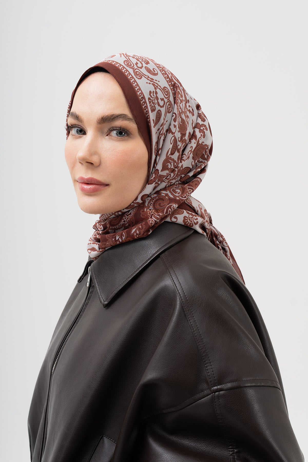 Asil Bordo Paisley Krep İpek Şal 73×193