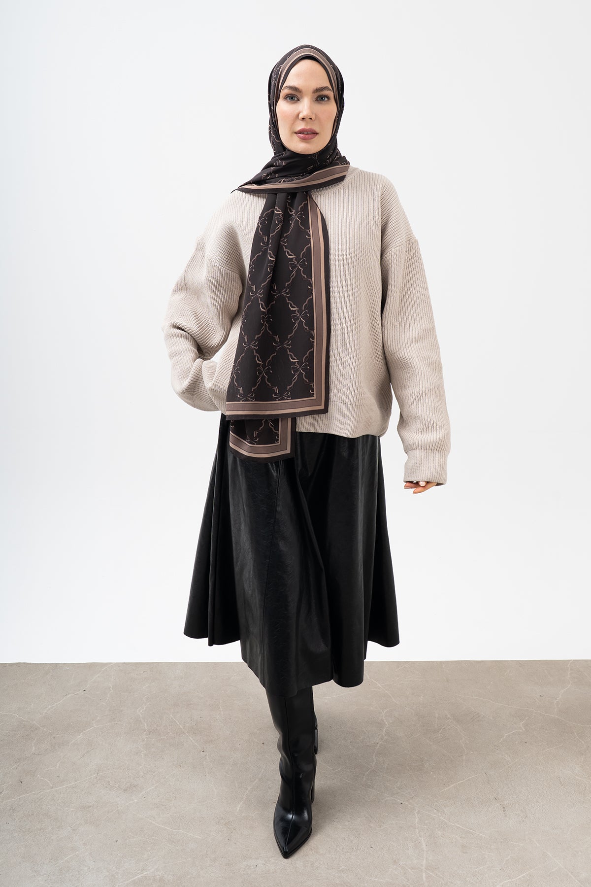 Kahve Kurdeleli Krep İpek Şal 73×193